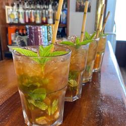 Horario de apertura Snack Bar Pub Nautilus, Ciutadella de Menorca