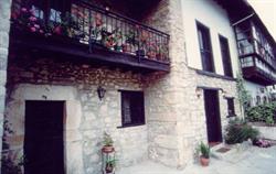 Horario de apertura Turismo Casa Guelin, Tresgrandas