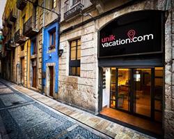 Horario de apertura Unik Vacation, Tarragona