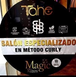 Horario de apertura Peluquería Ursula y Vicen centro de estética, Mieres