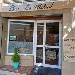 Horario de apertura Bar La Mitad, La Carlota