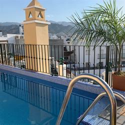 Horario de apertura Apartamentos Nerjaluna,