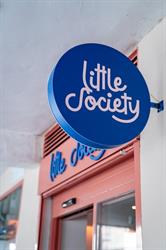 Little Society - Specialty Coffee, Baby Lounge & Play en Madrid (Tetuán) - Horario de apertura
