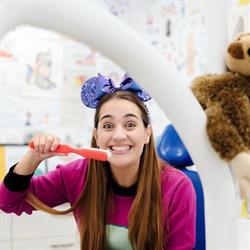 Horario de apertura Clínica Dental Carla Carolina, Santa Cruz de Tenerife