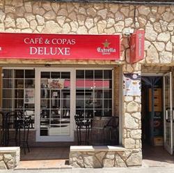 Horario de apertura Café & Copas Deluxe, Casas Ibañez