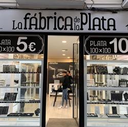 Horario de apertura La Fabrica De La Plata Granada, 