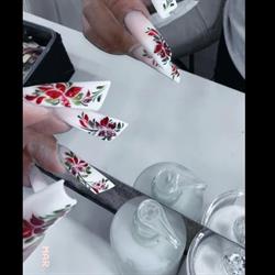 Horario de apertura Uñas Esculpidas Mireia Garcia, Monserrat